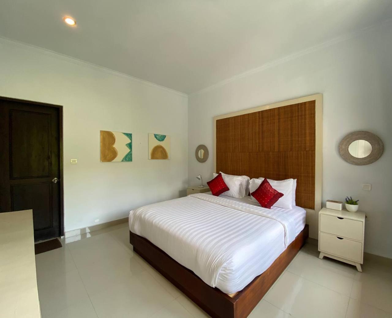 Villa Mayu Dedaries Seminyak Esterno foto