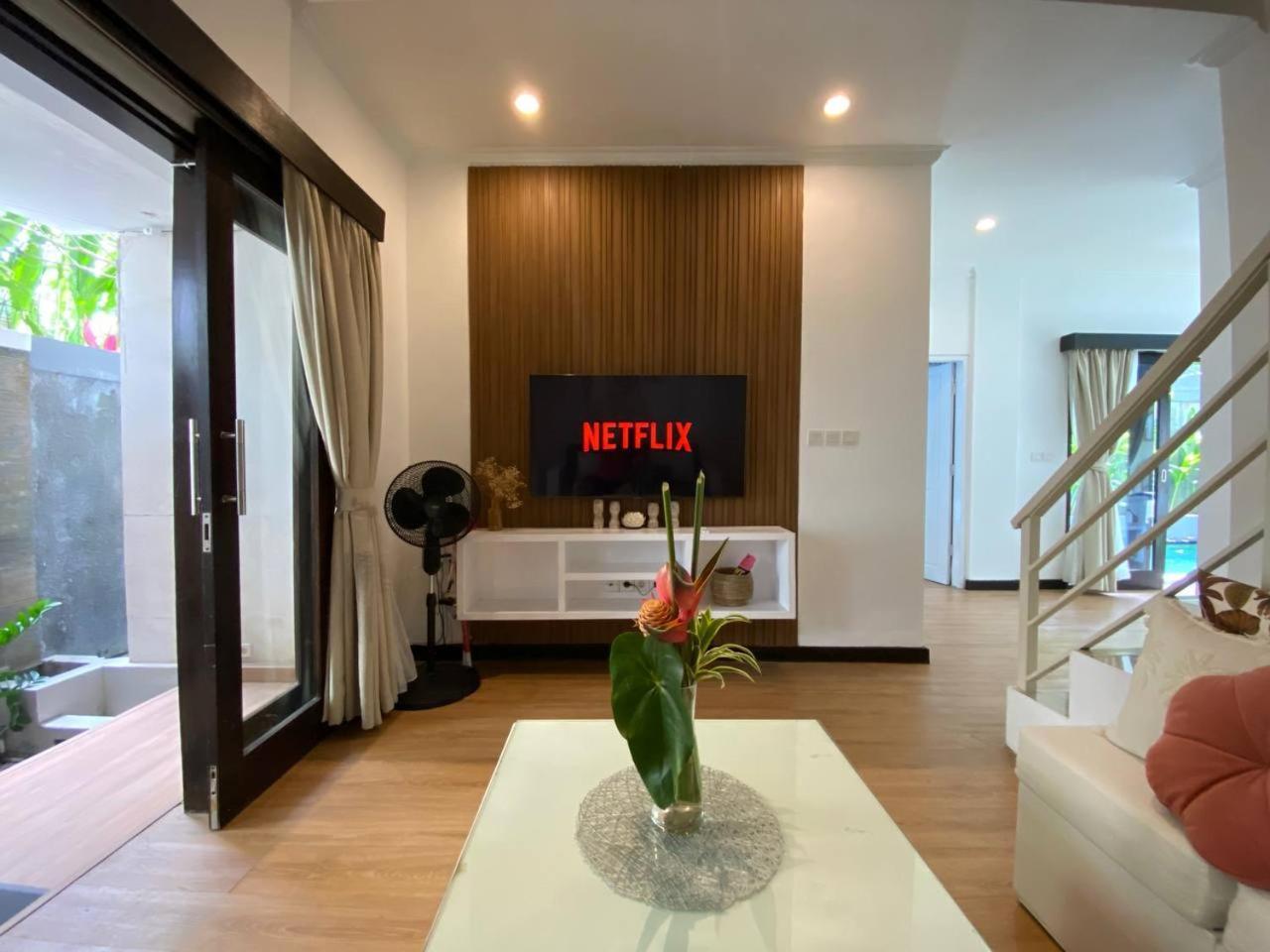 Villa Mayu Dedaries Seminyak Esterno foto